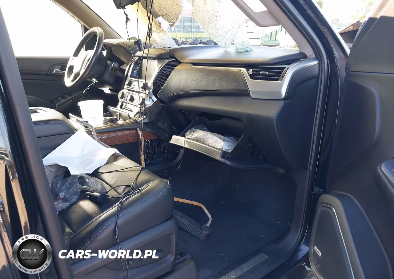 2020 Chevrolet Tahoe 4Wd Premier VIN:1GNSKCKJ9LR304820 - 5