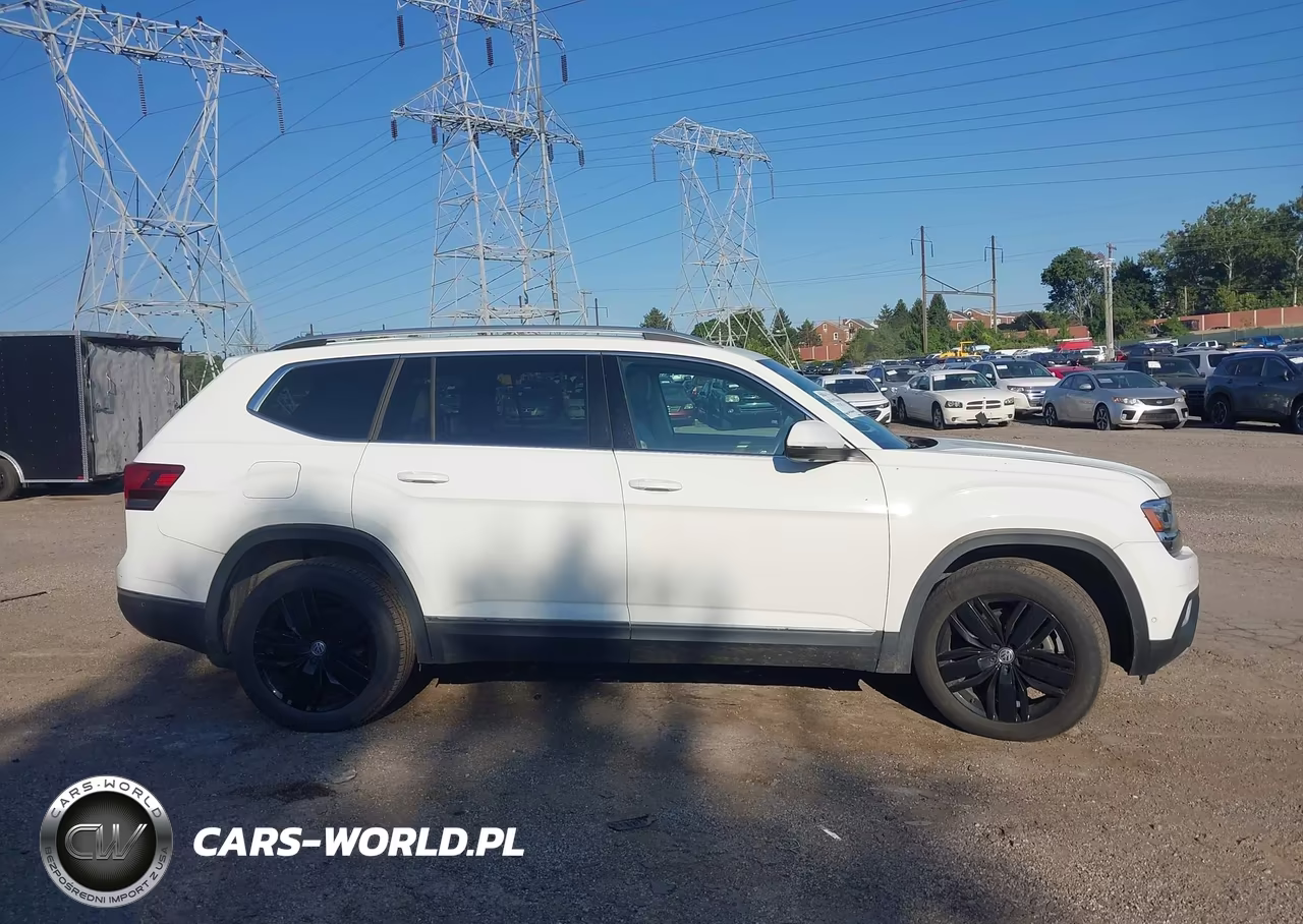 2018 Volkswagen Atlas 3.6L V6 Sel Premium VIN:1V2NR2CA0JC577234 - 13