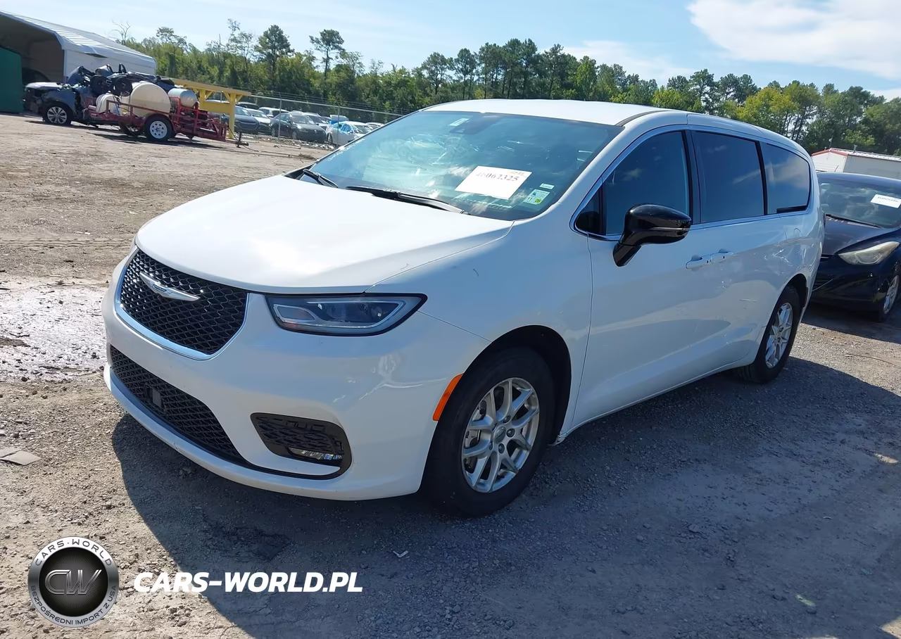 2025 Chrysler Pacifica Select VIN:2C4RC1BG0SR520741 - 2