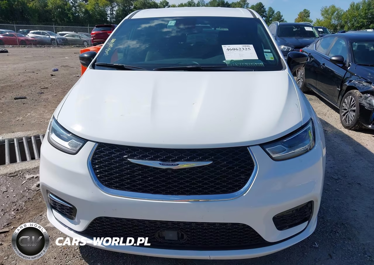 2025 Chrysler Pacifica Select VIN:2C4RC1BG0SR520741 - 6