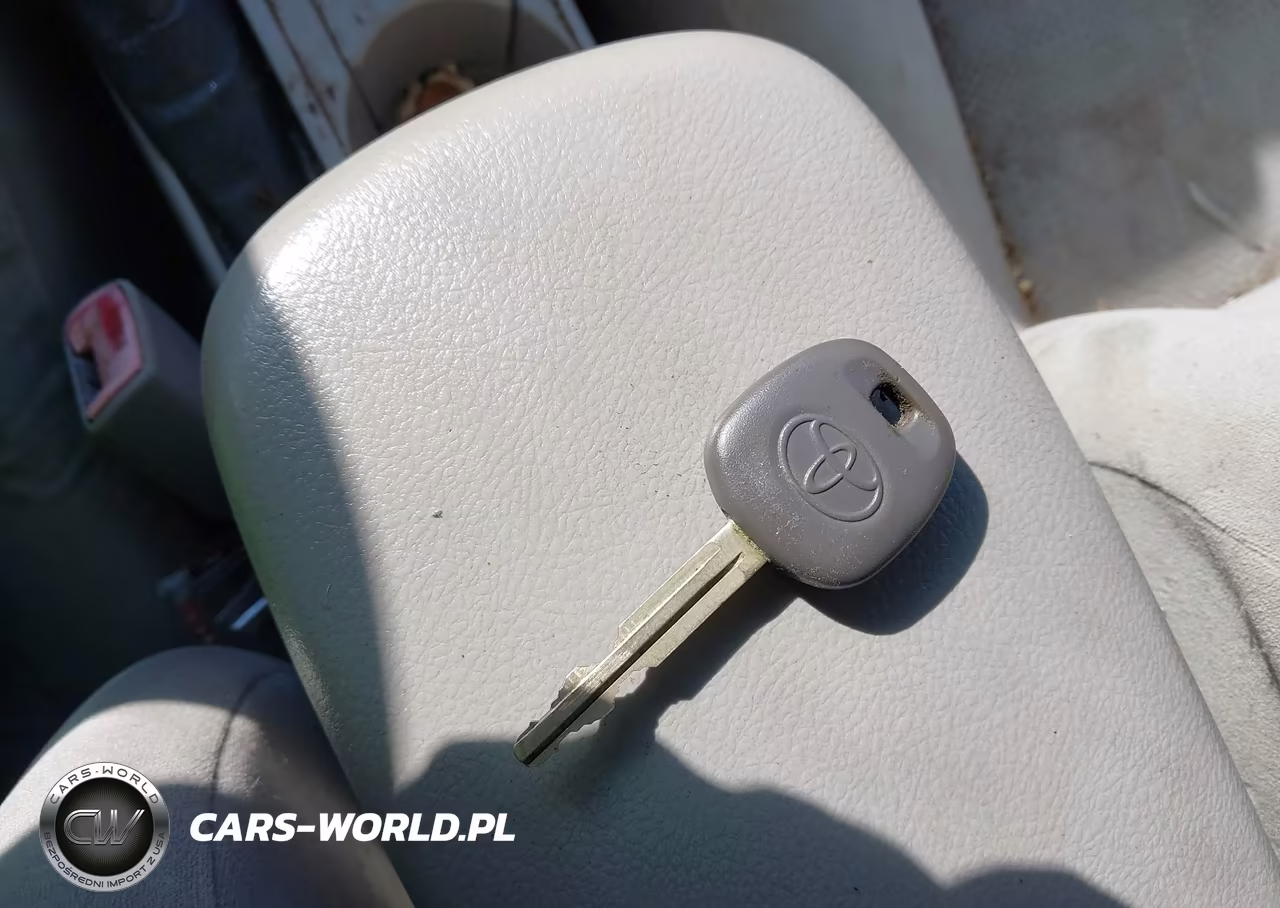 2012 Toyota Corolla L VIN:5YFBU4EE4CP070152 - 11