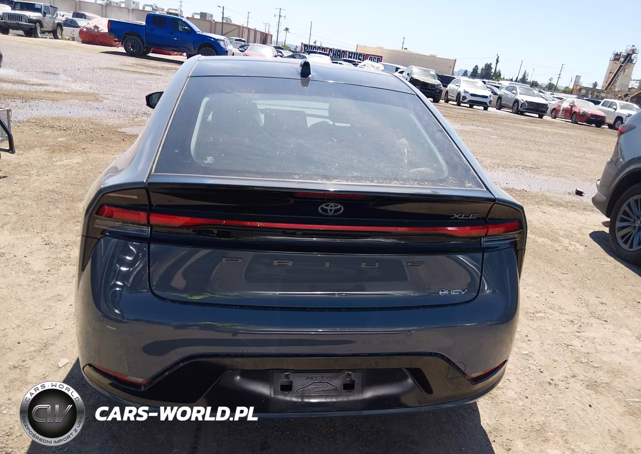 2024 Toyota Prius Xle VIN:JTDACAAU2R3026890 - 16