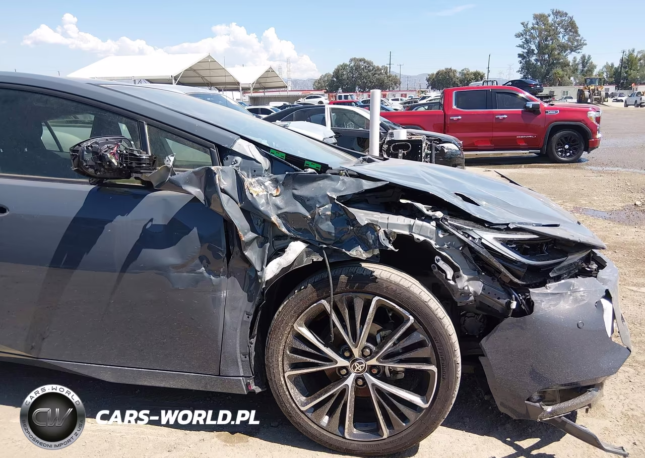 2024 Toyota Prius Xle VIN:JTDACAAU2R3026890 - 6