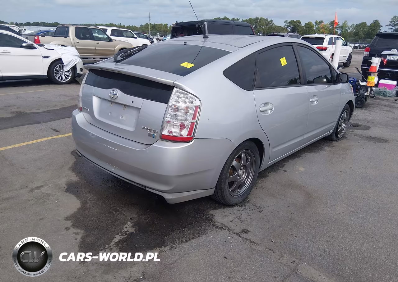 2009 Toyota Prius Touring VIN:JTDKB20U097886729 - 4