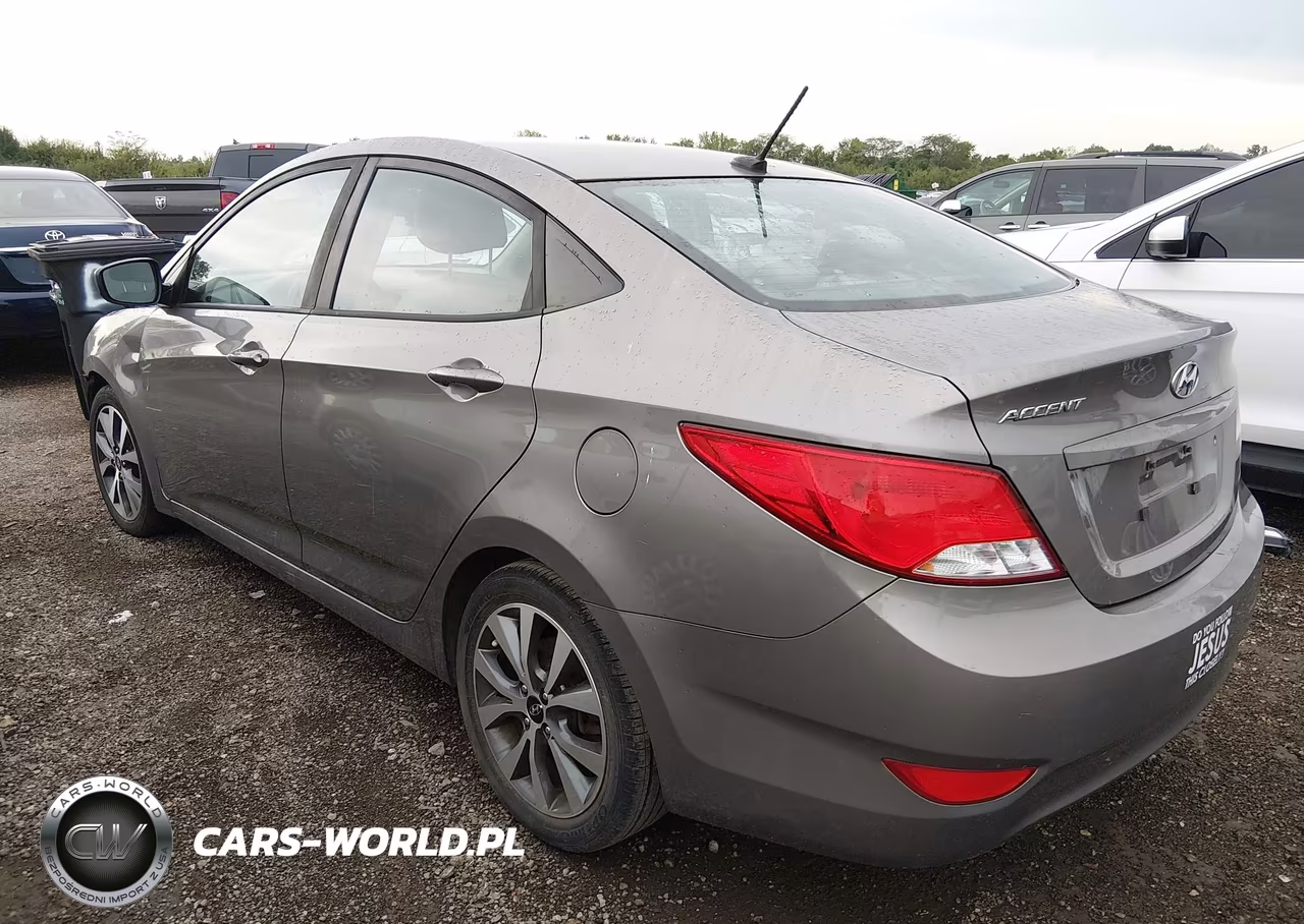 2017 Hyundai Accent Value Edition VIN:KMHCT4AE4HU371300 - 3