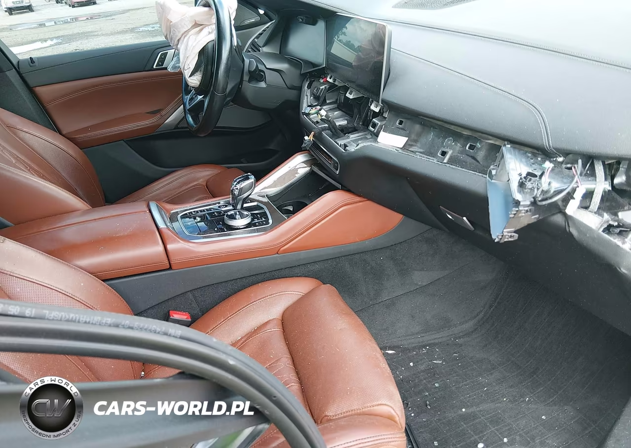 2021 BMW X6 M50I VIN:5UXCY8C06M9H31292 - 5