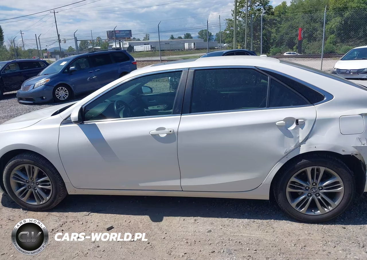 2017 Toyota Camry Se VIN:4T1BF1FK1HU359654 - 14