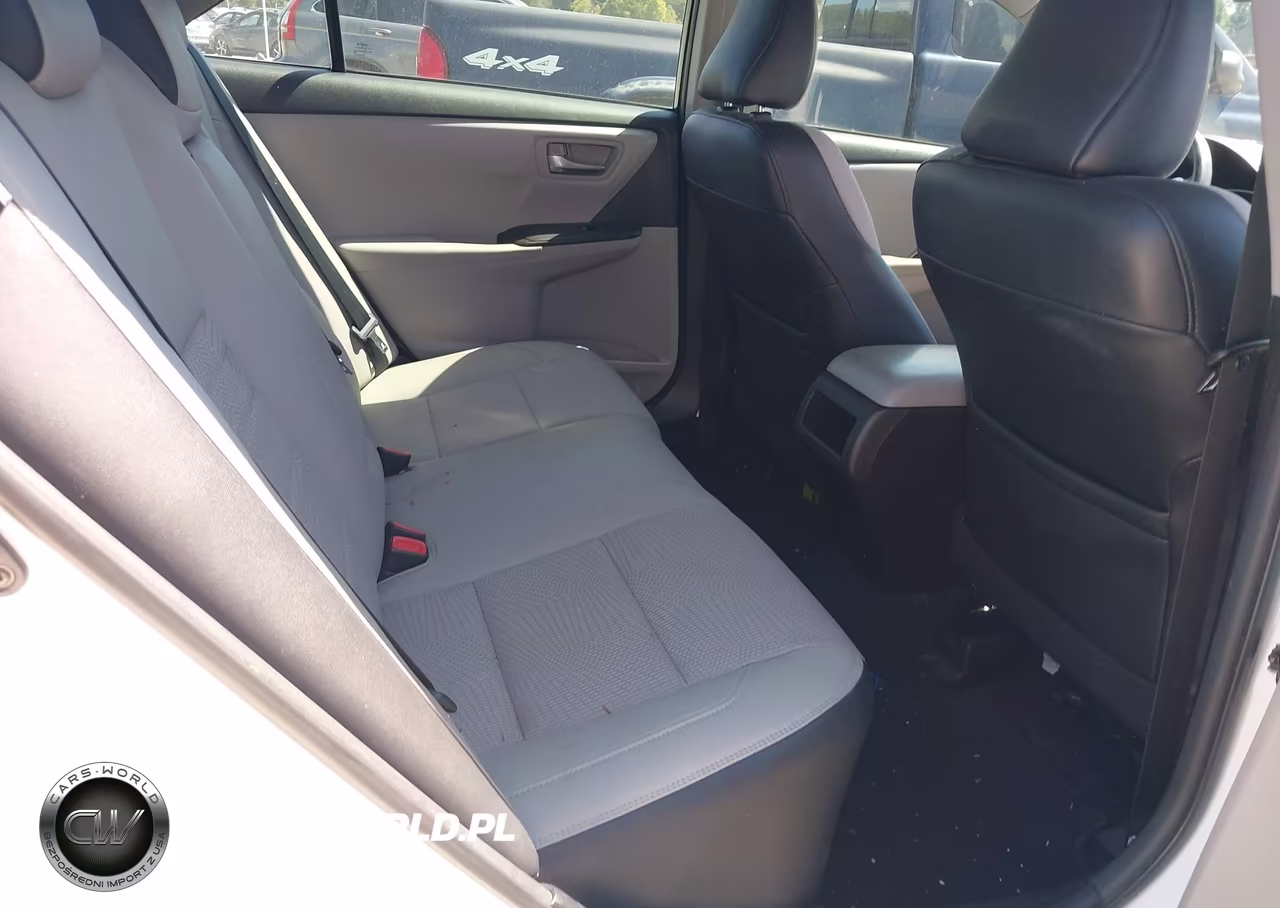 2017 Toyota Camry Se VIN:4T1BF1FK1HU359654 - 8
