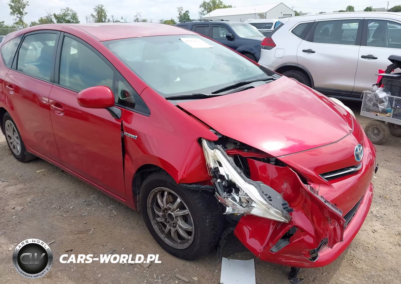 2013 Toyota Prius V Three