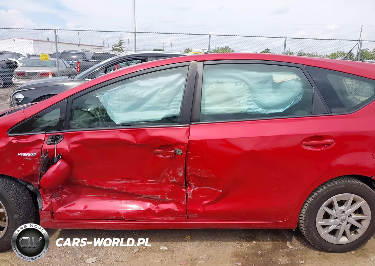 2013 Toyota Prius V Three VIN:JTDZN3EUXD3255412 - 14