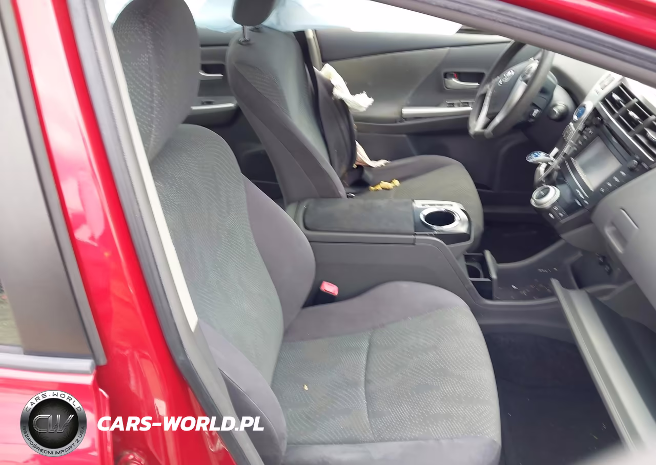 2013 Toyota Prius V Three VIN:JTDZN3EUXD3255412 - 5