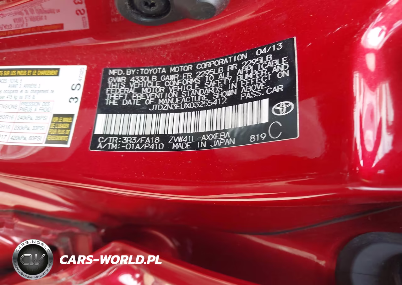 2013 Toyota Prius V Three VIN:JTDZN3EUXD3255412 - 9