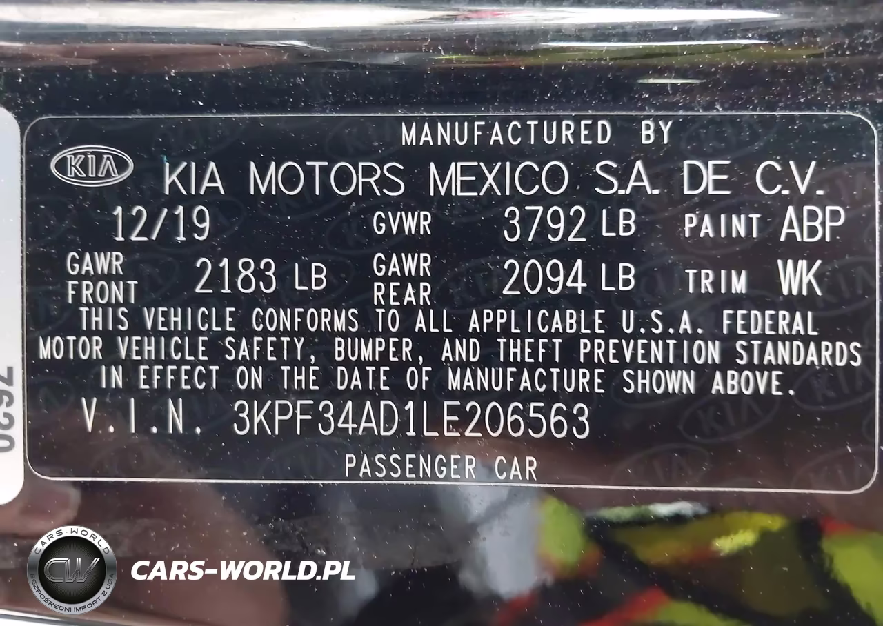 2020 Kia Forte Gt-Line VIN:3KPF34AD1LE206563 - 9