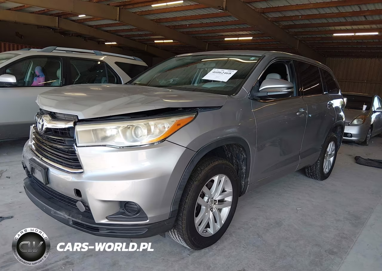 2014 Toyota Highlander Le VIN:5TDZARFH8ES004940 - 2