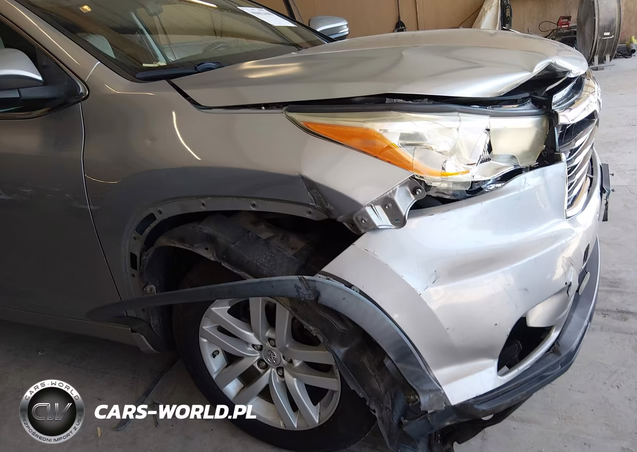 2014 Toyota Highlander Le VIN:5TDZARFH8ES004940 - 6
