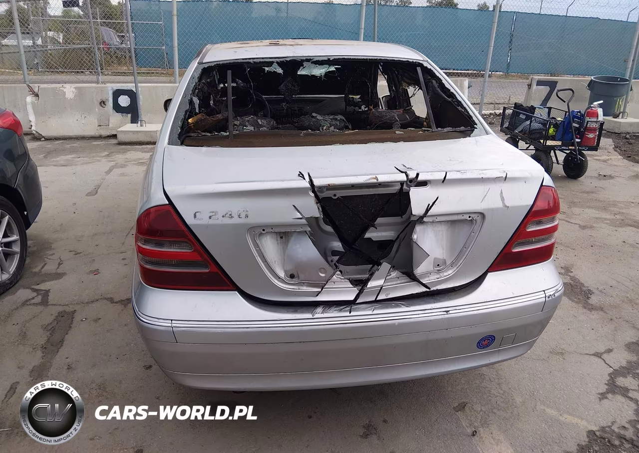 2003 Mercedes-Benz C 240 VIN:WDBRF61J23F393838 - 15