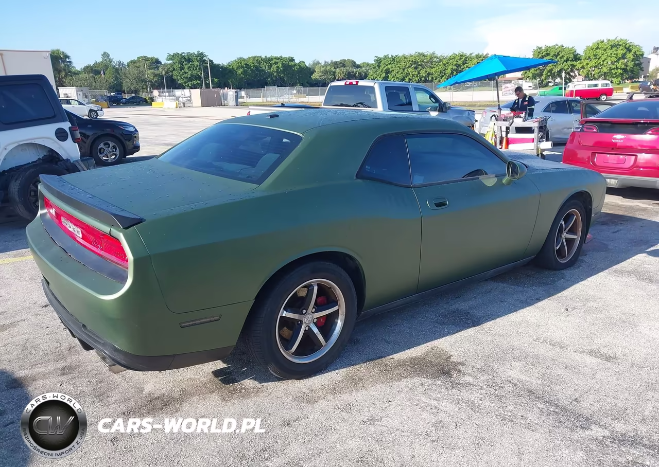2010 Dodge Challenger Se VIN:2B3CJ4DV9AH200753 - 4