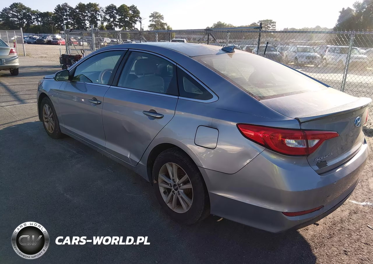 2015 Hyundai Sonata Se VIN:5NPE24AF6FH153925 - 3