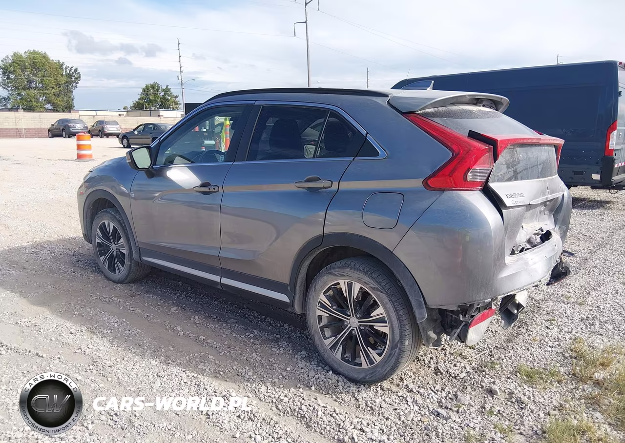 2018 Mitsubishi Eclipse Cross Sel VIN:JA4AT5AA4JZ062556 - 3