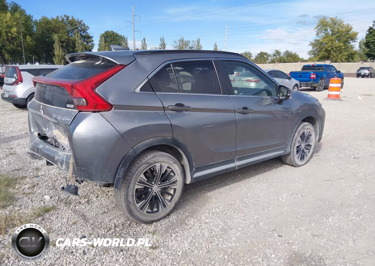 2018 Mitsubishi Eclipse Cross Sel VIN:JA4AT5AA4JZ062556 - 4