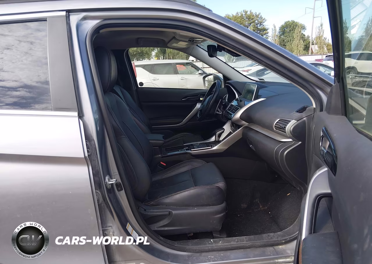 2018 Mitsubishi Eclipse Cross Sel VIN:JA4AT5AA4JZ062556 - 5