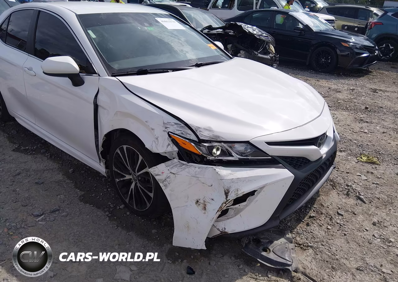 2020 Toyota Camry Se VIN:4T1G11AKXLU924035 - 6