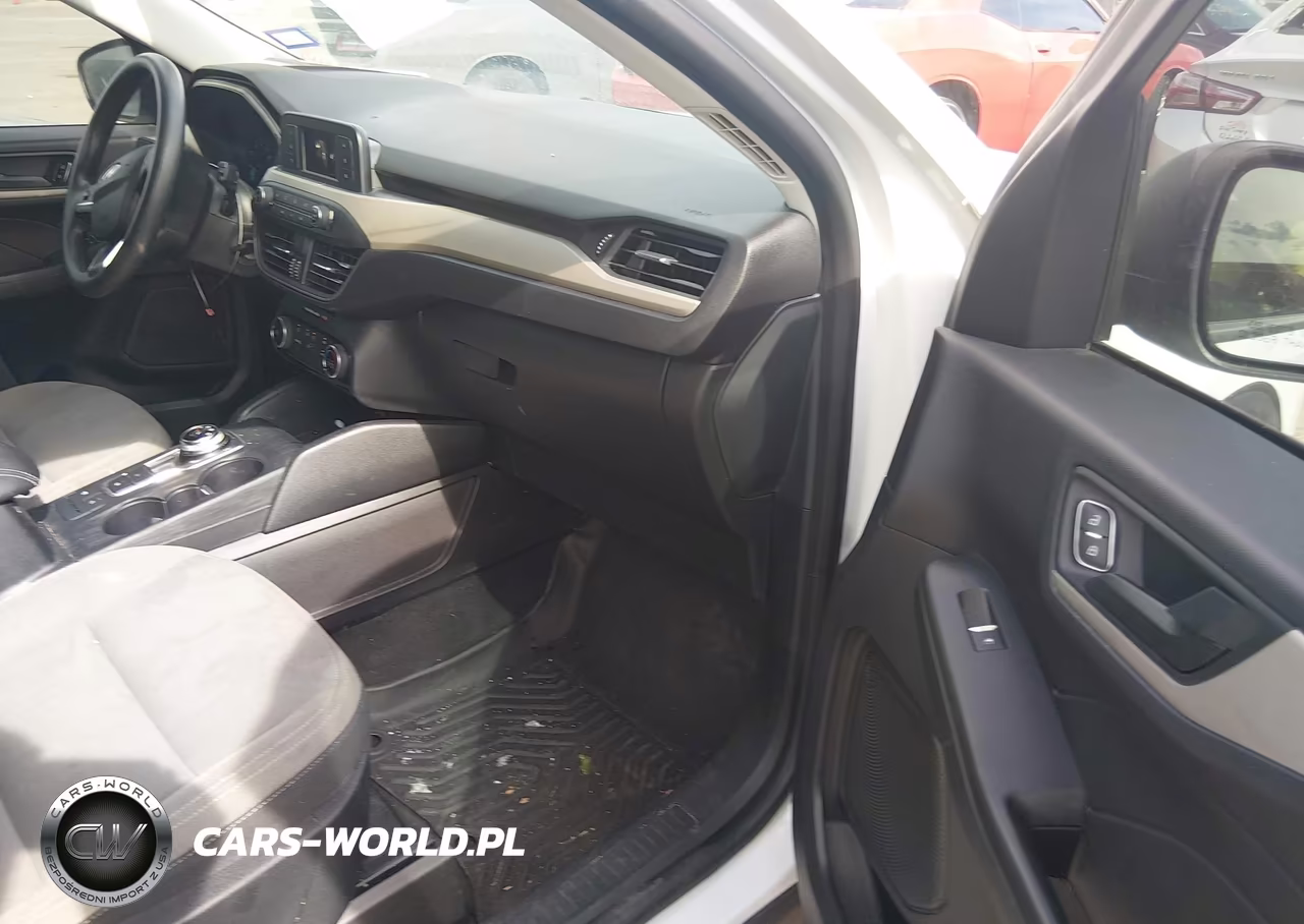 2021 Ford Escape S VIN:1FMCU0F6XMUA98283 - 5