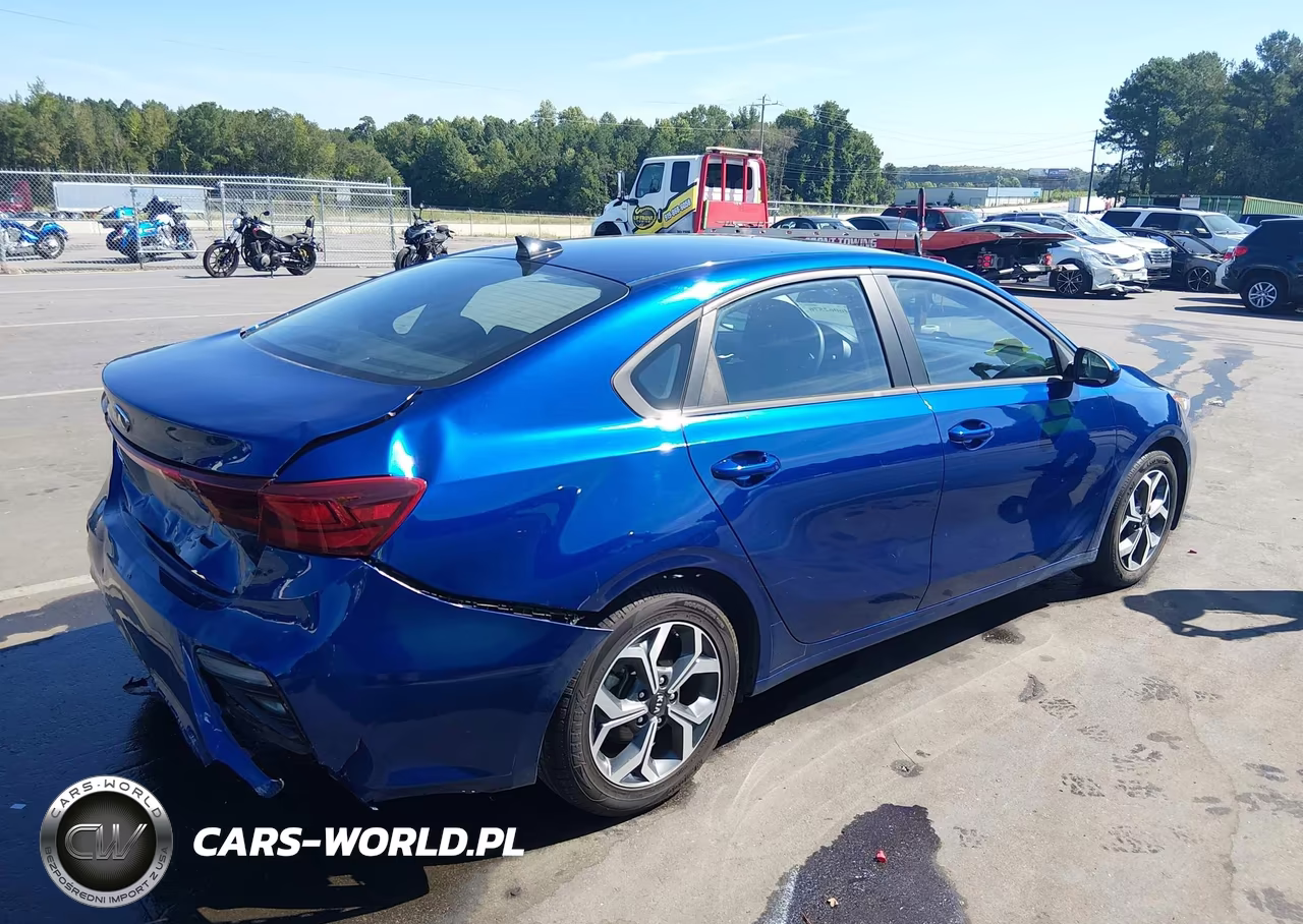 2021 Kia Forte Lxs VIN:3KPF24AD0ME382332 - 4