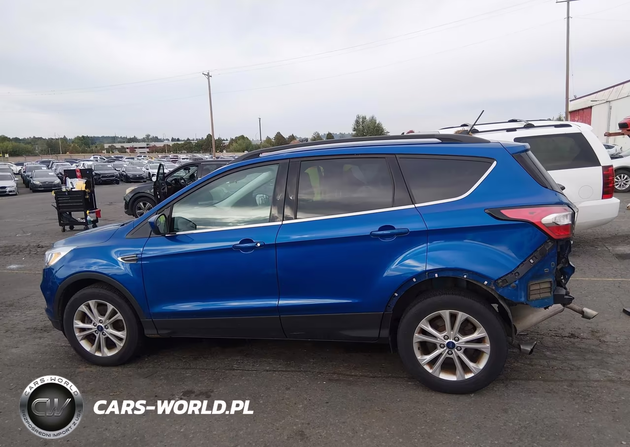 2018 Ford Escape Se VIN:1FMCU9GDXJUA32863 - 15