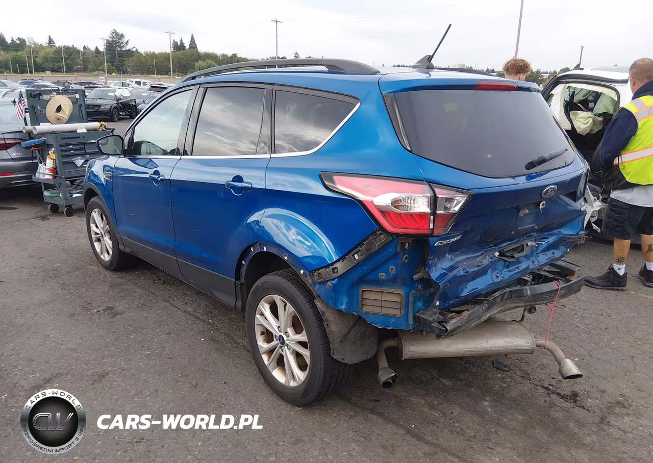 2018 Ford Escape Se VIN:1FMCU9GDXJUA32863 - 3