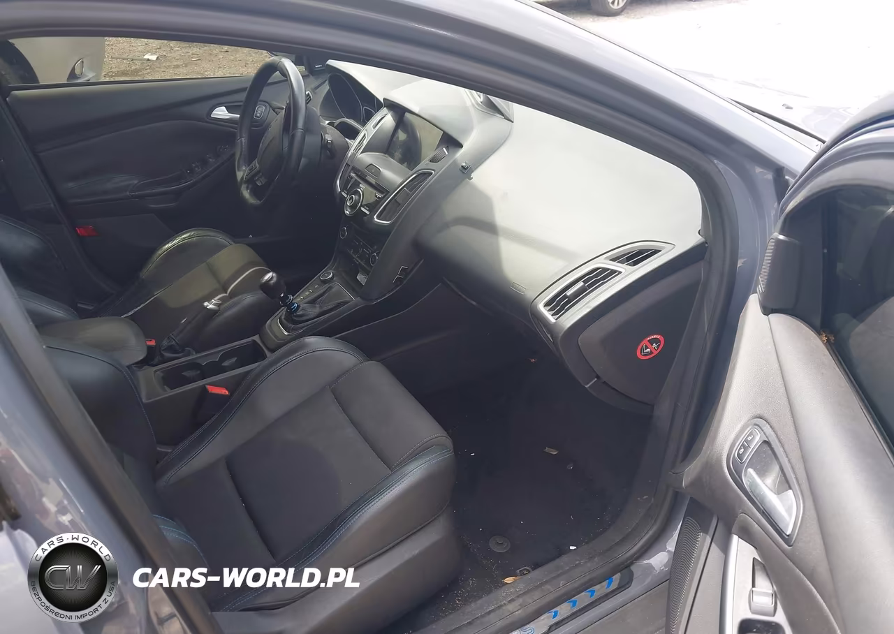 2016 Ford Focus Rs VIN:WF0DP3TH4G4117211 - 5