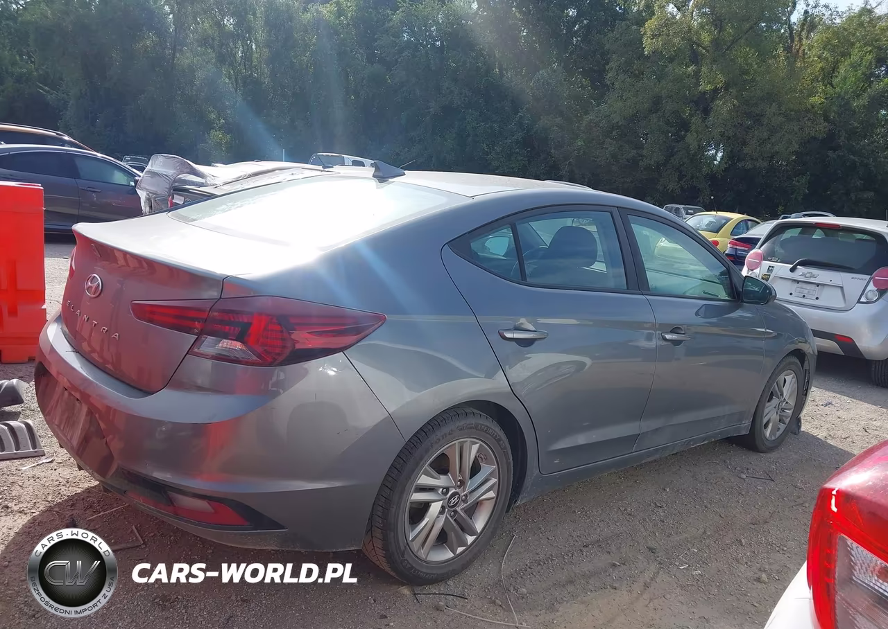 2019 Hyundai Elantra Sel VIN:5NPD84LF1KH441868 - 13