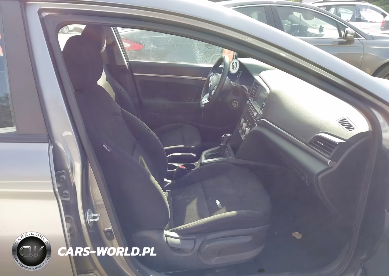 2019 Hyundai Elantra Sel VIN:5NPD84LF1KH441868 - 5