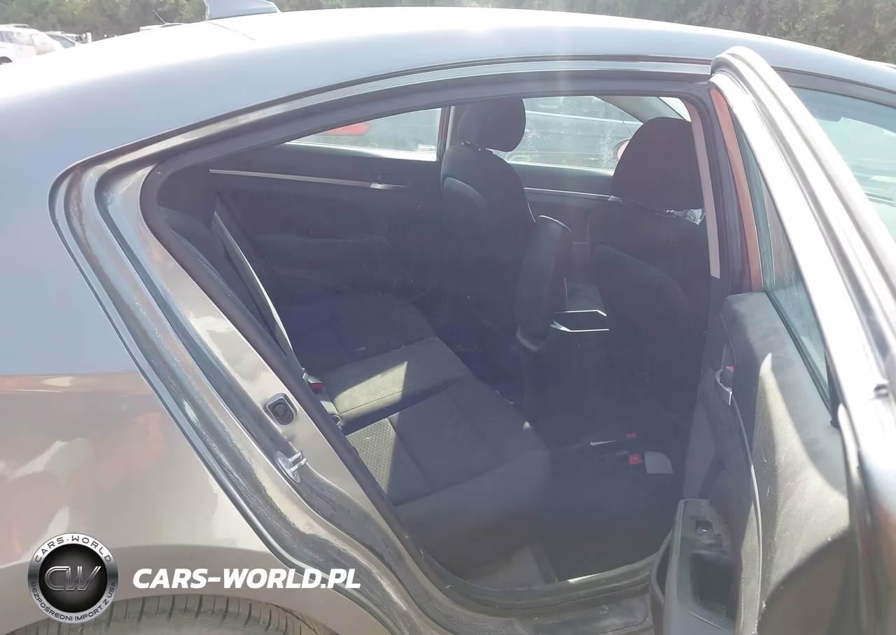 2019 Hyundai Elantra Sel VIN:5NPD84LF1KH441868 - 8