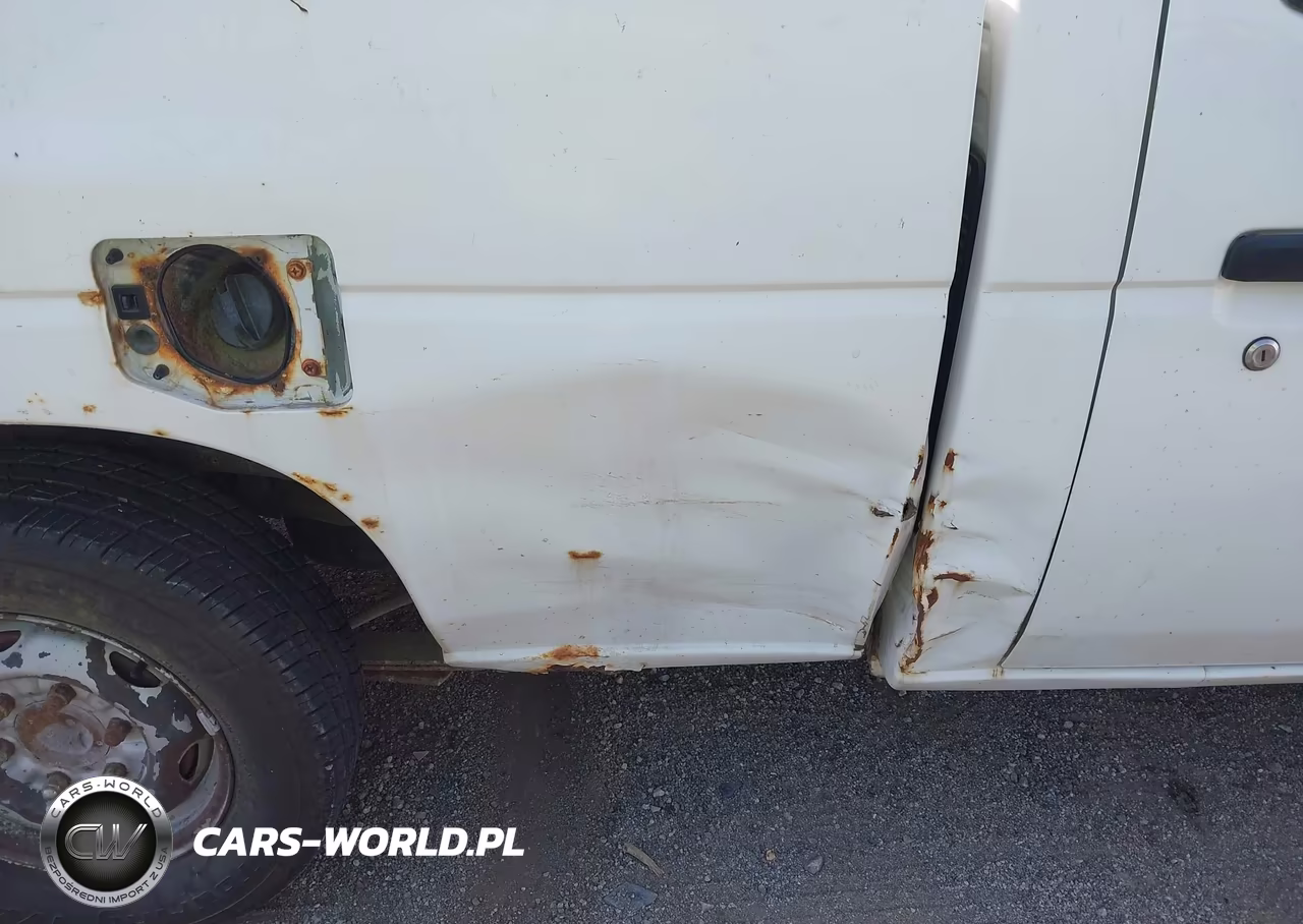 1996 Nissan Truck Xe VIN:1N6SD11SXTC375476 - 6