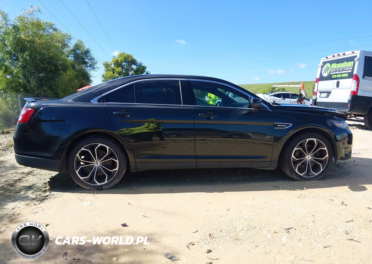 2015 Ford Taurus Sho VIN:1FAHP2KT4FG174631 - 13