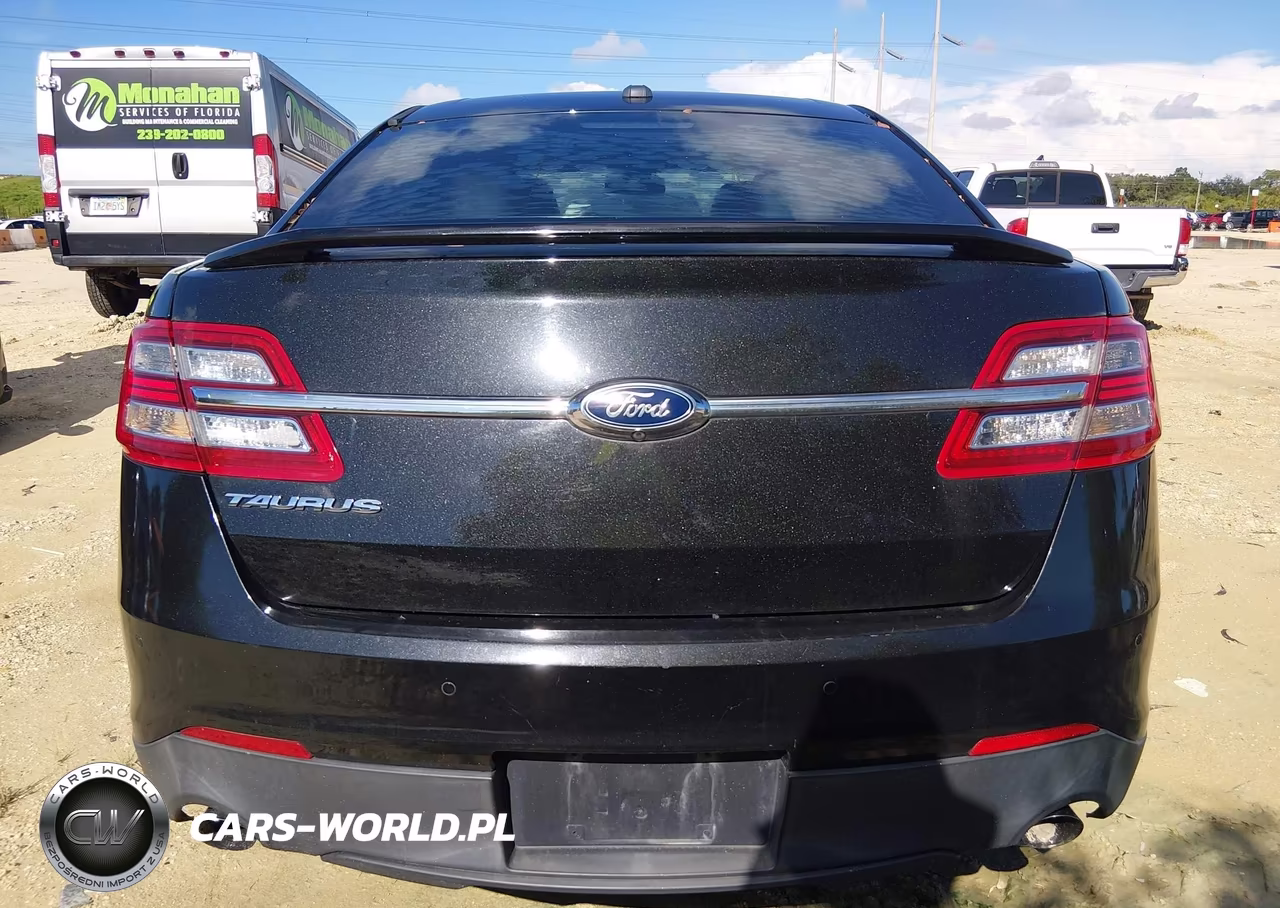 2015 Ford Taurus Sho VIN:1FAHP2KT4FG174631 - 16
