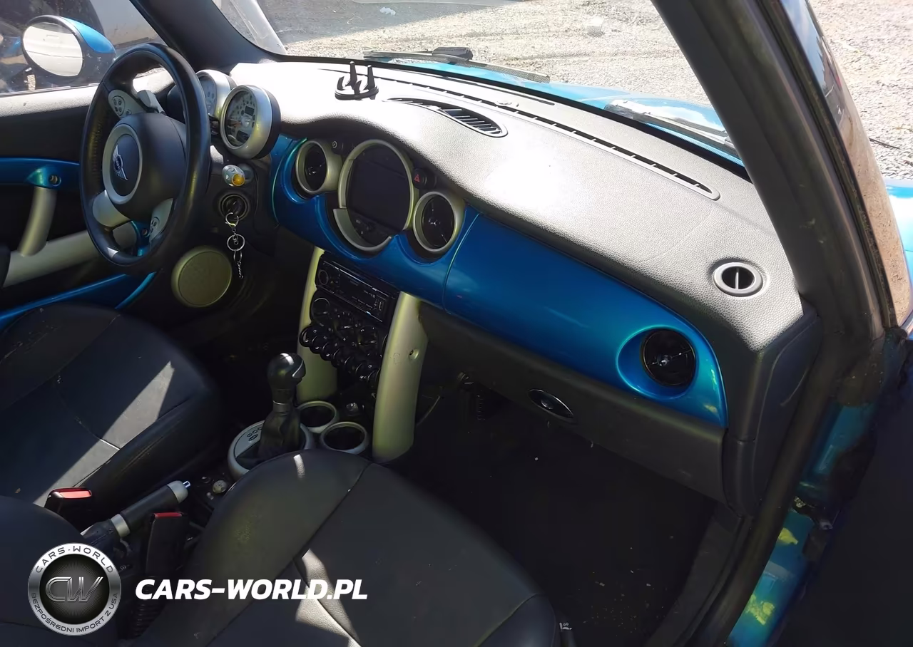 2007 Mini Cooper S VIN:WMWRH33527TL94888 - 5
