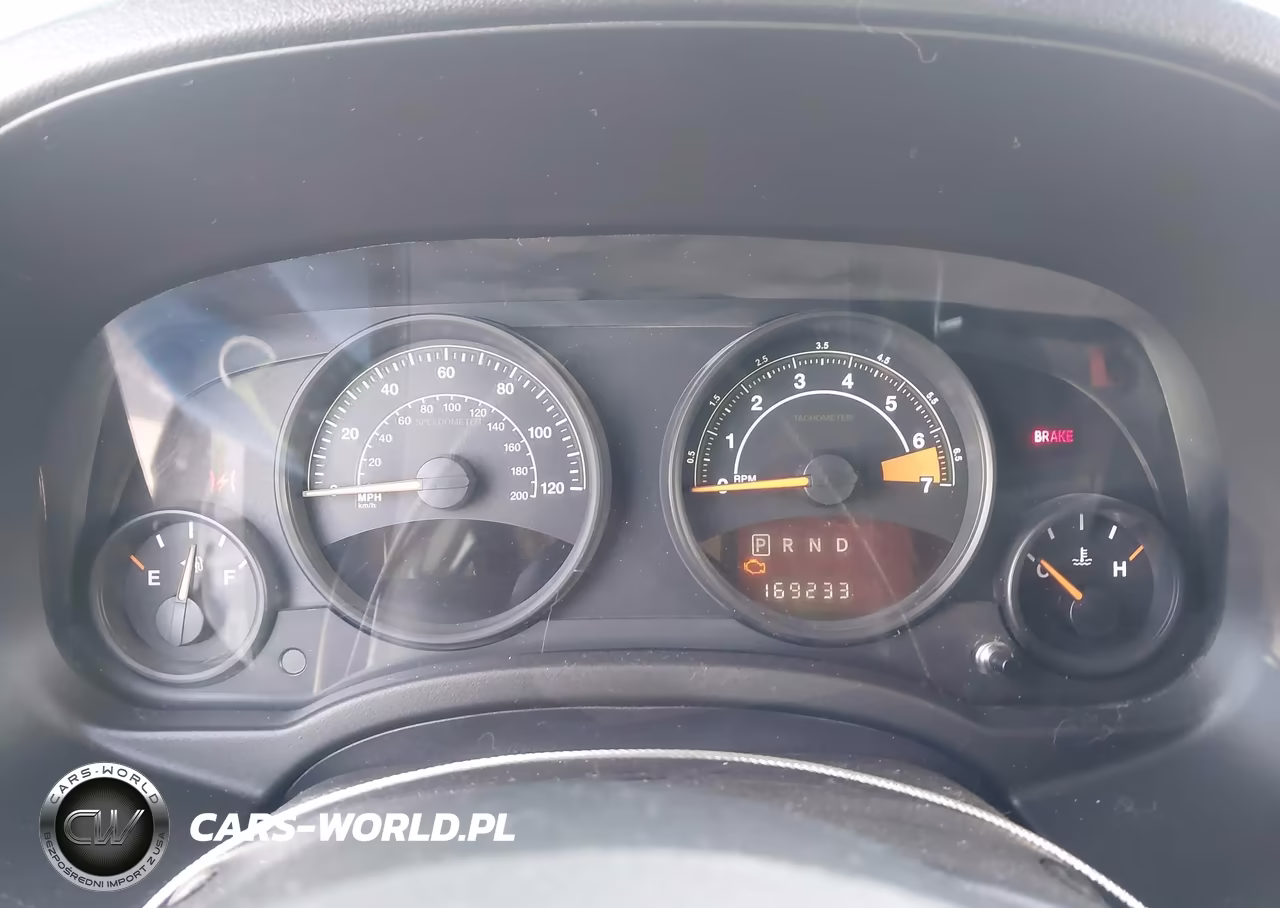 2015 Jeep Patriot Latitude VIN:1C4NJRFB3FD189891 - 7