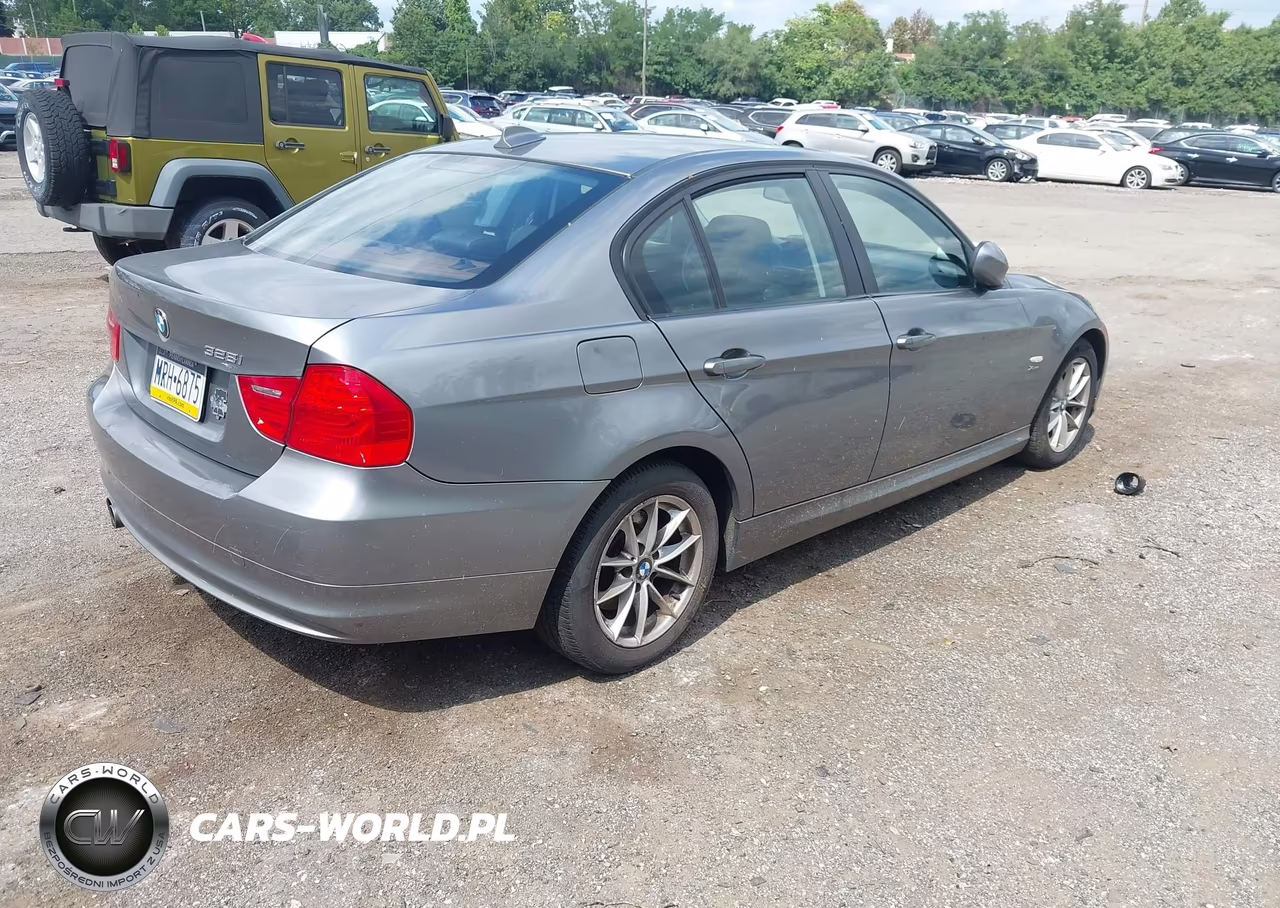 2011 BMW 328I xDrive VIN:WBAPK5G55BNN27056 - 4