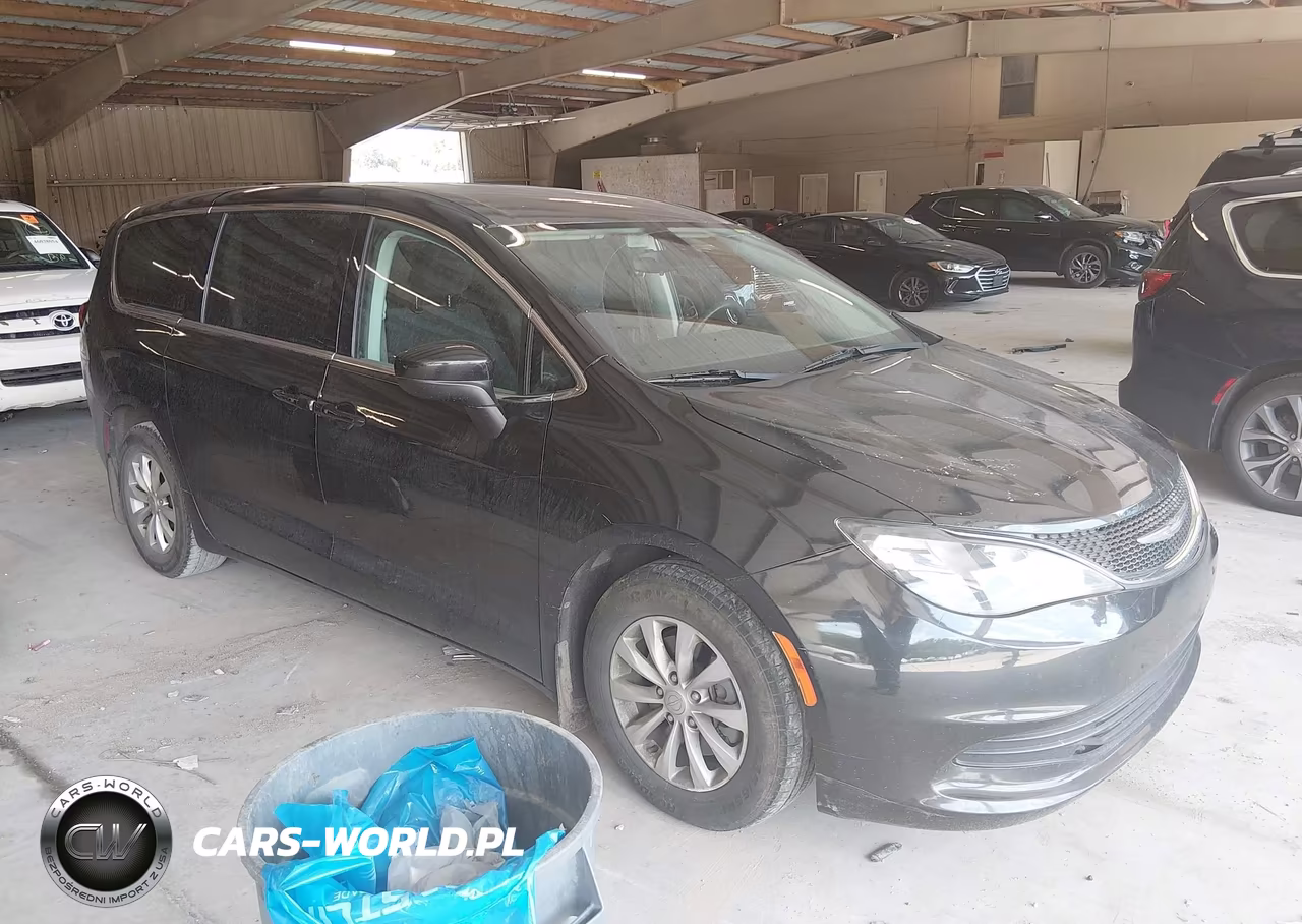 2017 Chrysler Pacifica Touring