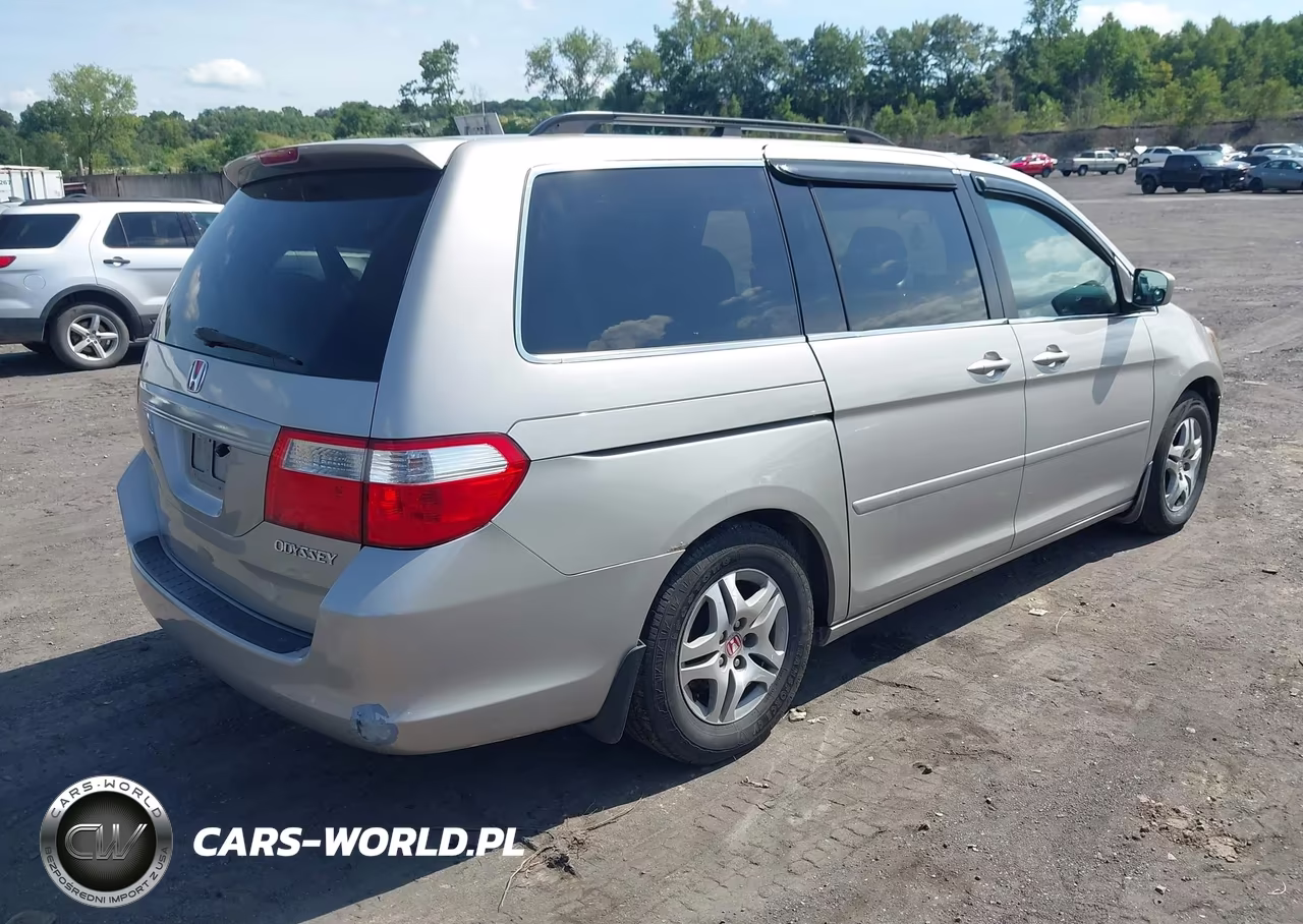 2005 Honda Odyssey Ex-L VIN:5FNRL38705B011655 - 4