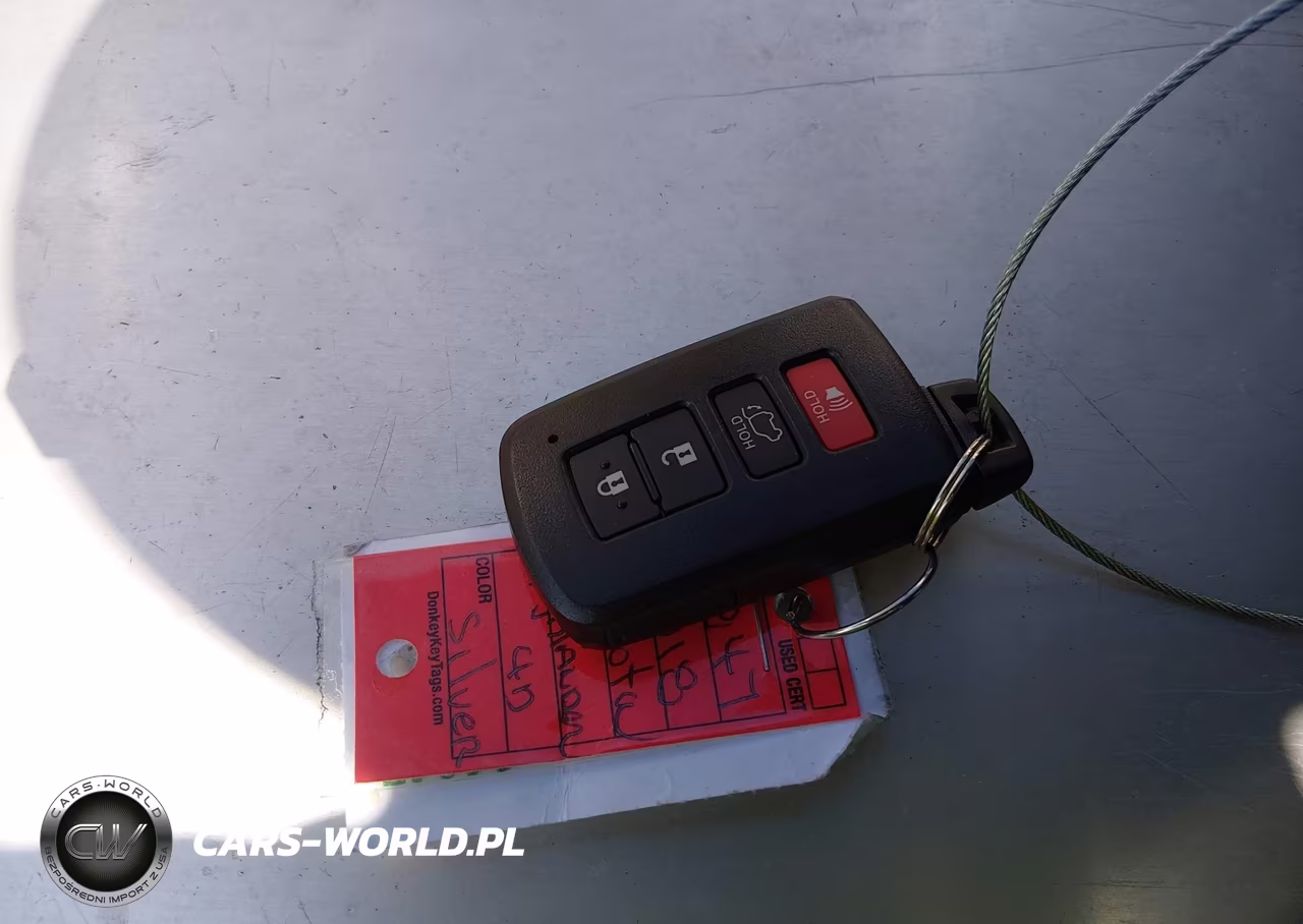 2018 Toyota Highlander Limited VIN:5TDYZRFH2JS243317 - 11