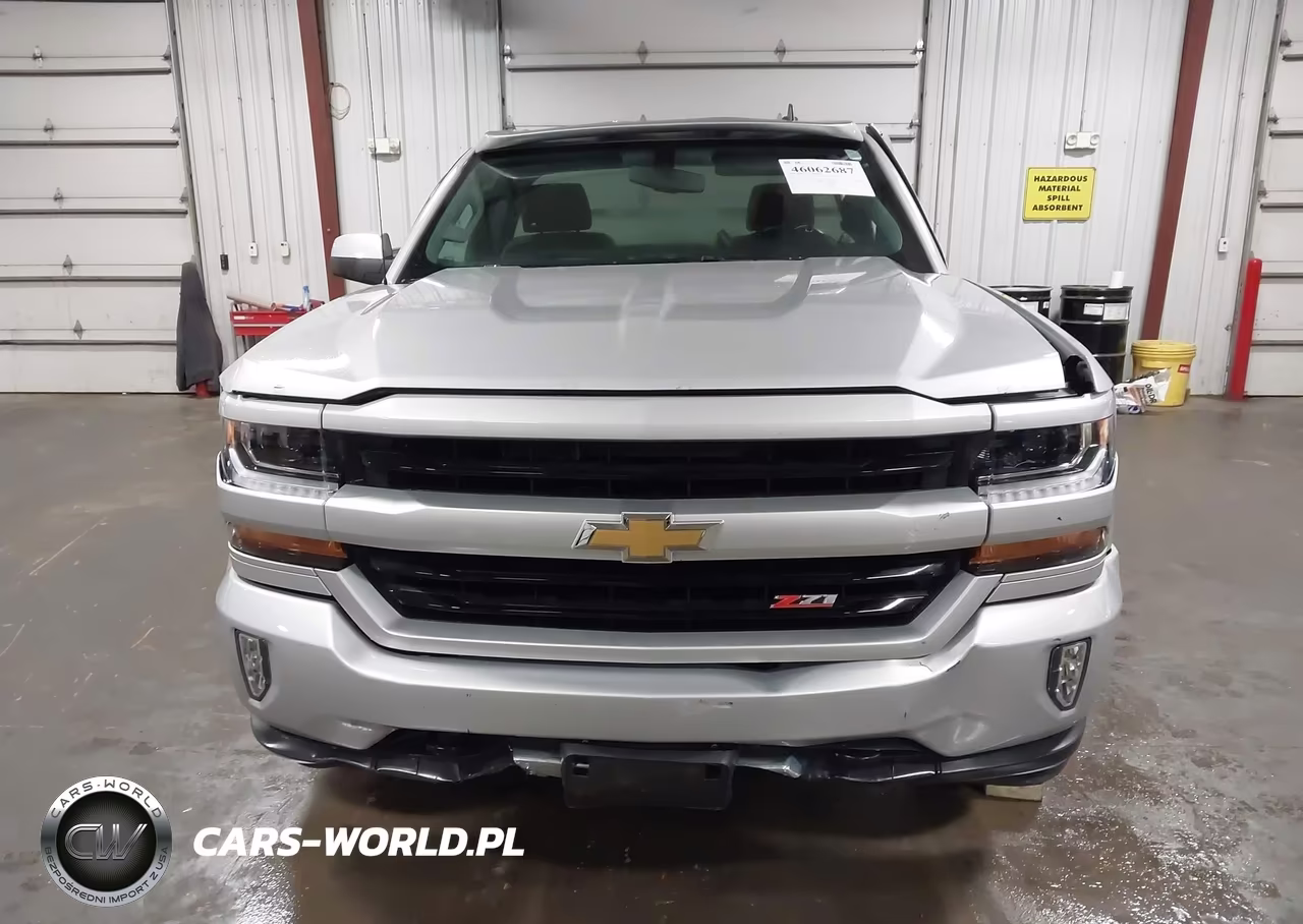 2018 Chevrolet Silverado 1500 2Lt VIN:1GCNKREC0JZ173506 - 13