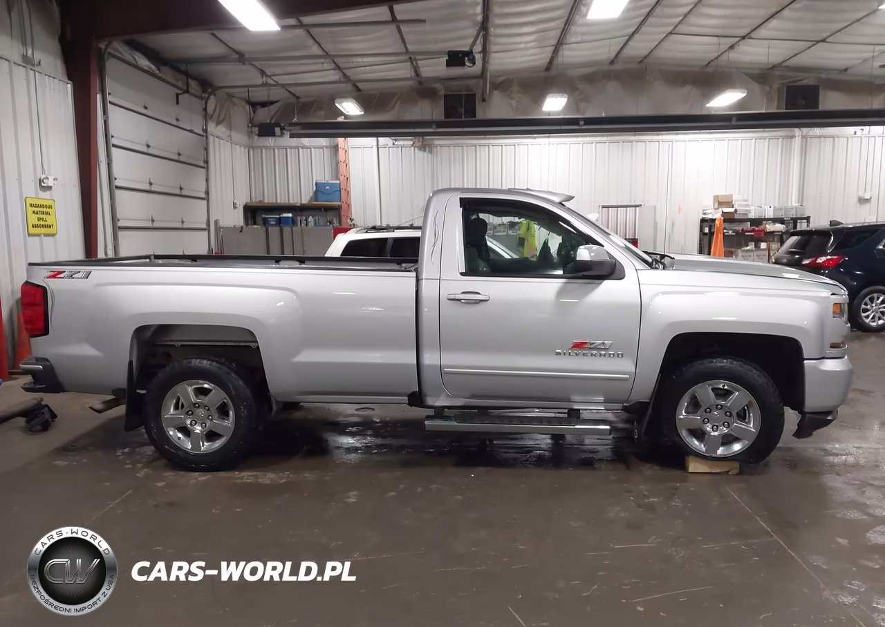 2018 Chevrolet Silverado 1500 2Lt VIN:1GCNKREC0JZ173506 - 14