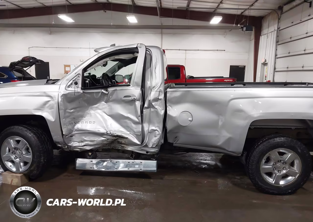 2018 Chevrolet Silverado 1500 2Lt VIN:1GCNKREC0JZ173506 - 6