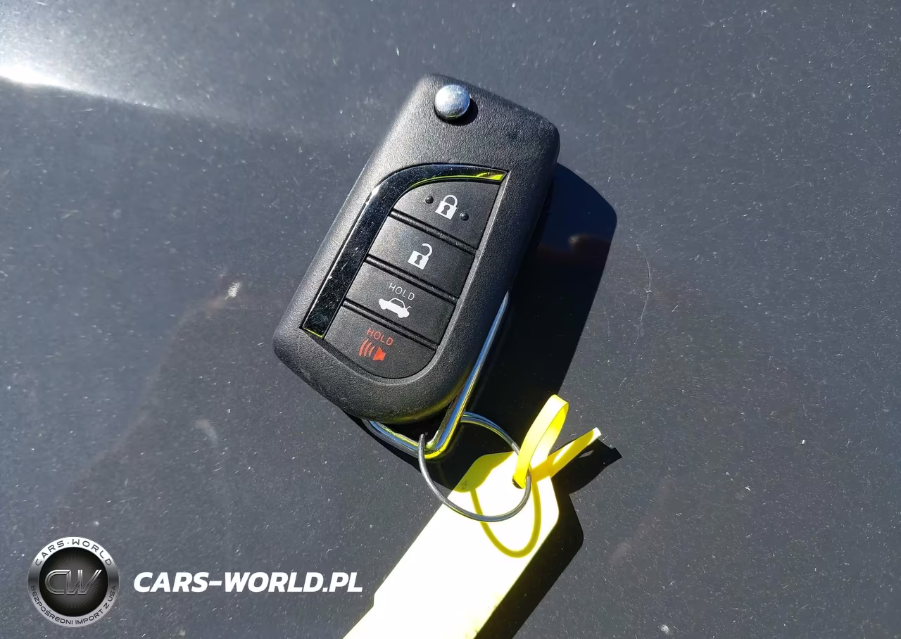 2024 Toyota Corolla Le VIN:5YFB4MDE8RP206678 - 11