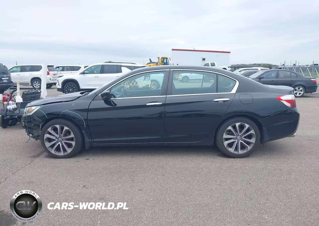 2014 Honda Accord Sport VIN:1HGCR2F54EA060500 - 15