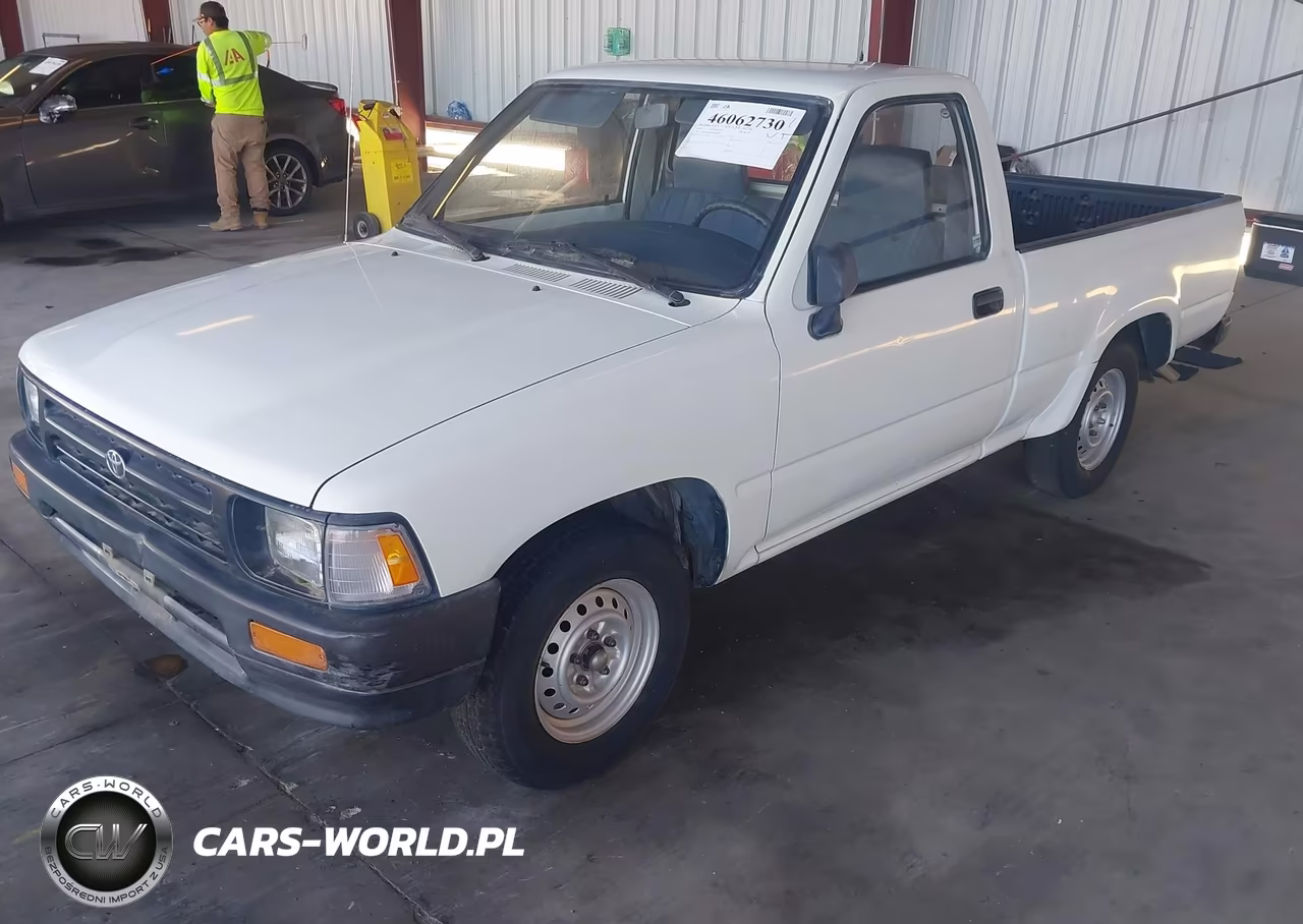 1993 Toyota Pickup 1-2 Ton Short Whlbase Stb VIN:4TARN81A9PZ084836 - 2