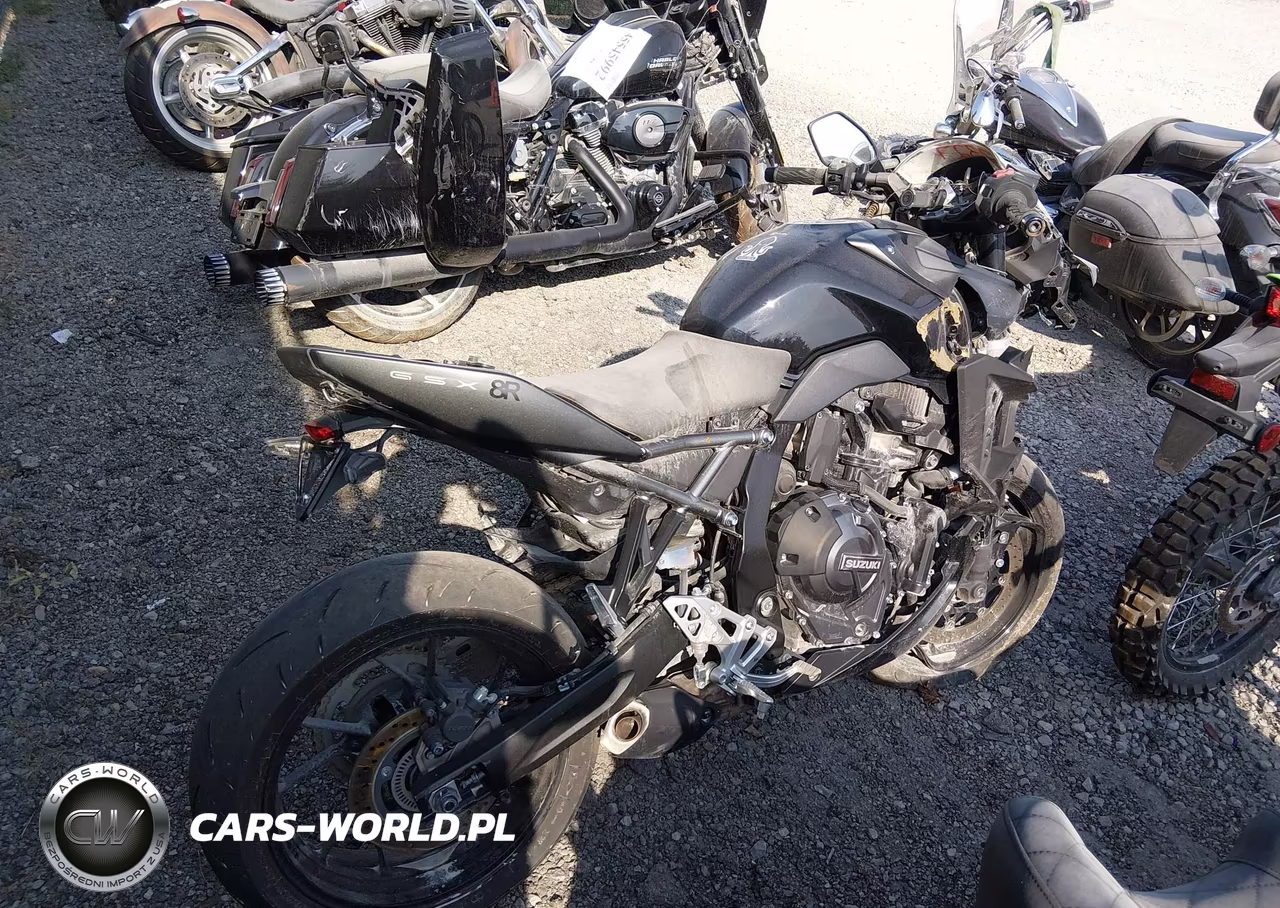 2025 Suzuki Gsx800 F VIN:JS1EM13B1S7102327 - 4